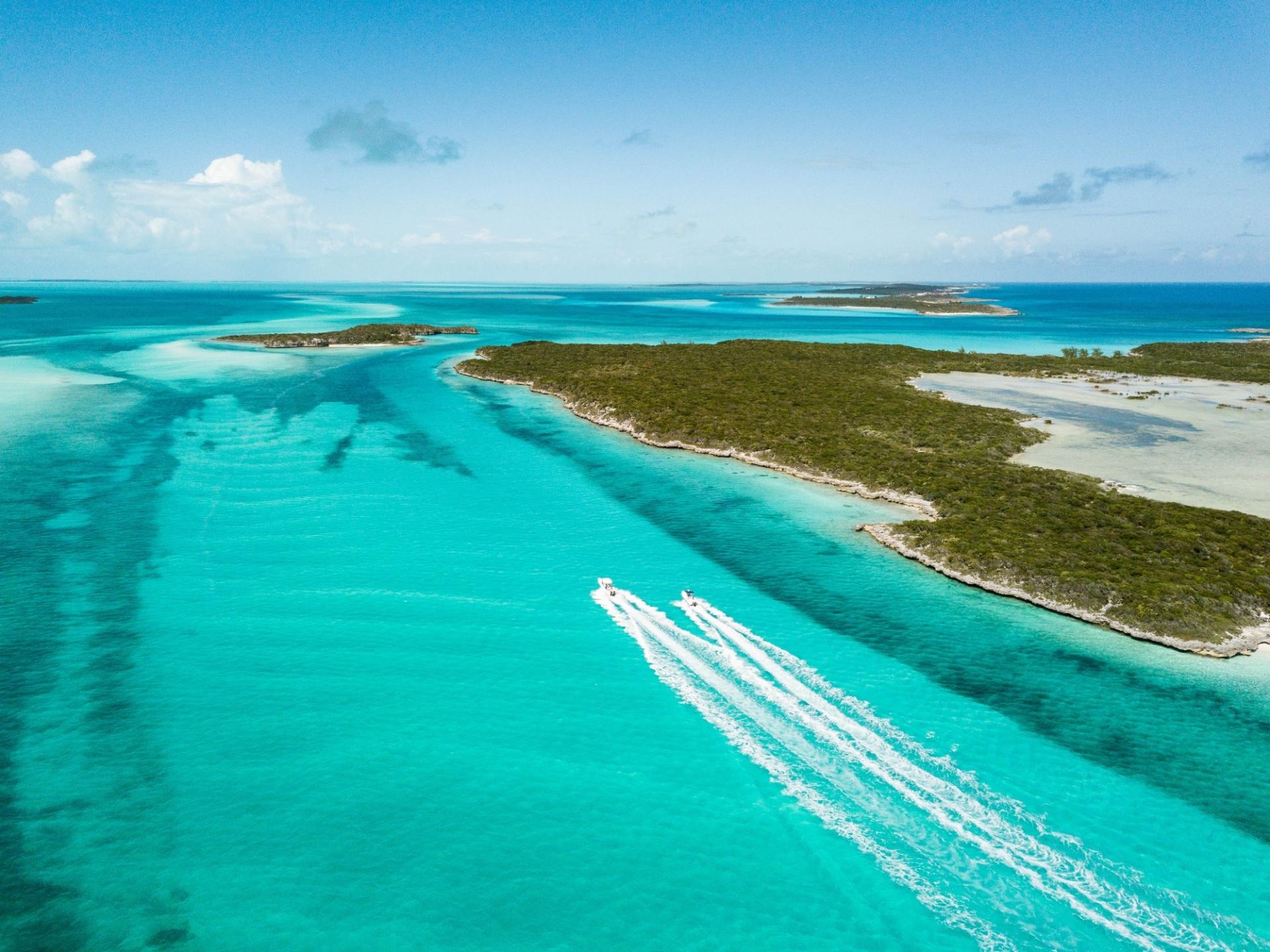 Bahamas - Dynamic