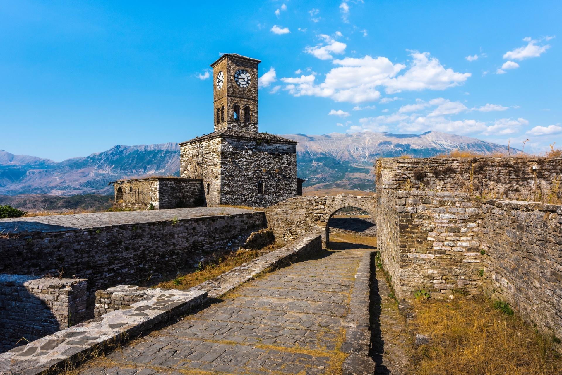 Joyas de Albania, Macedonia del Norte y Playas. Salida desde Madrid