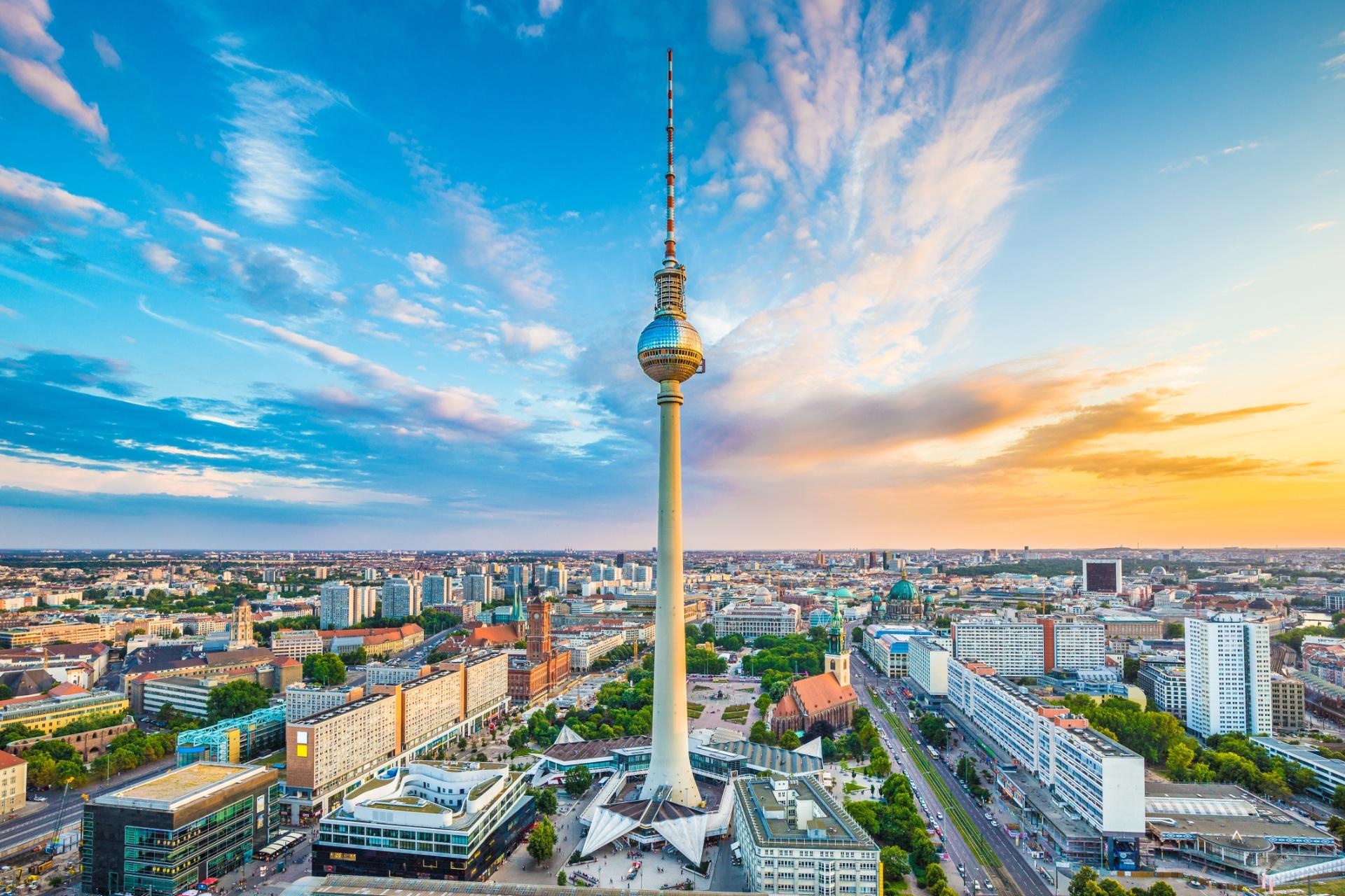 Berlim, Praga, Áustria e Budapeste Plus Berlim, Praga, Áustria e Budapeste Plus