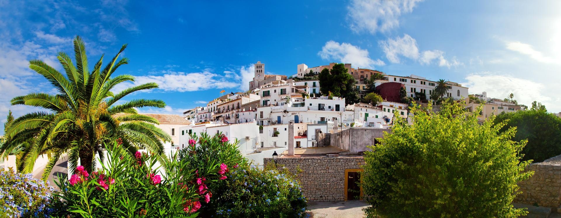 Ibiza - A mi manera Ibiza - A mi manera