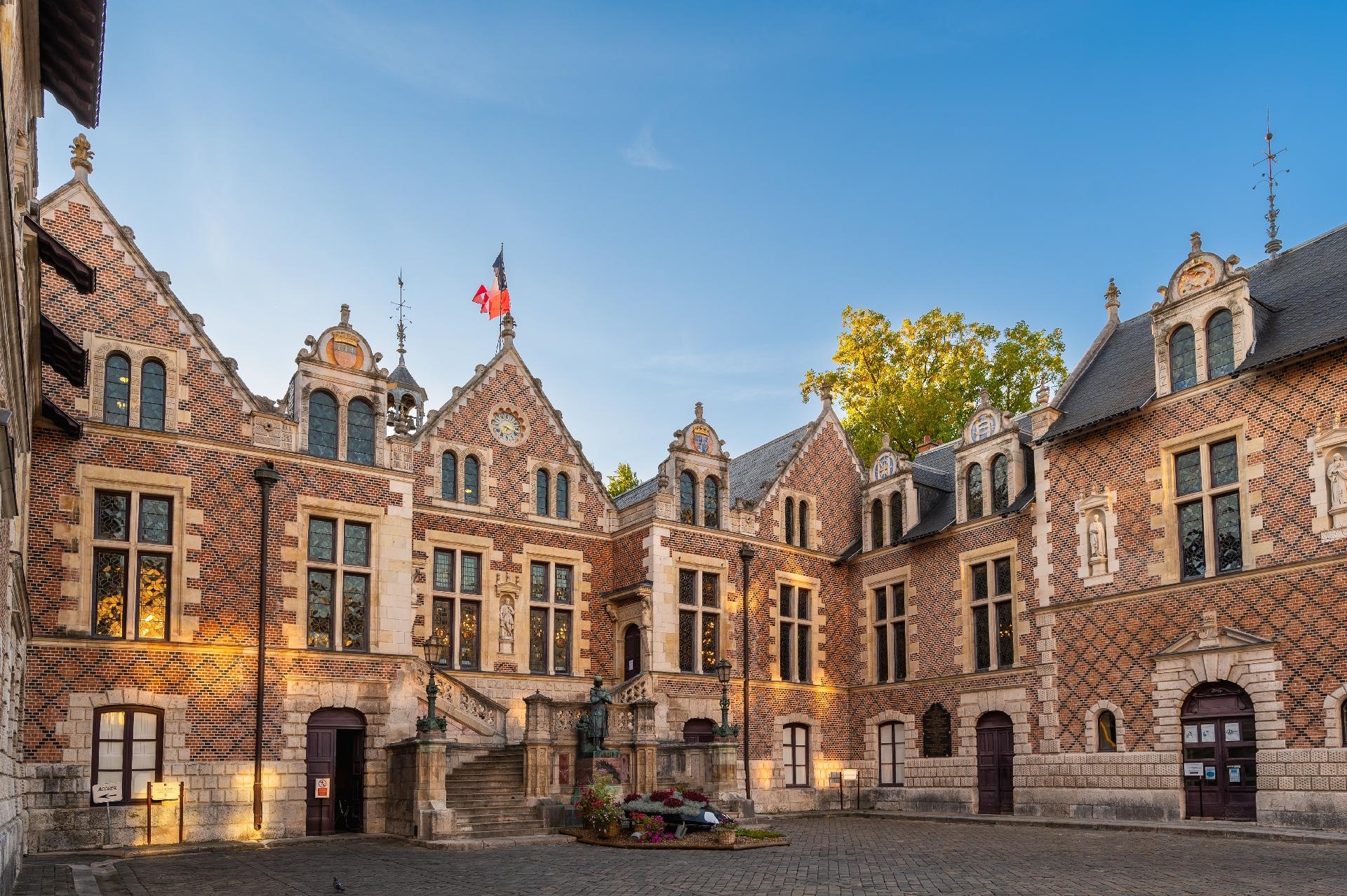 Experiencia Parisina y los Castillos Franceses