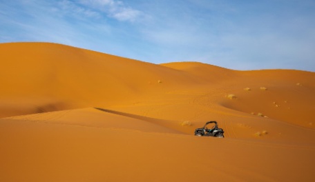 FIN DE AÑO EN EL DESIERTO DE MARRUECOS FIN DE AÑO EN EL DESIERTO DE MARRUECOS