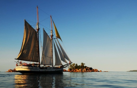 CRUCERO BOUTIQUE POR SEYCHELLES: ISLAS DEL NORTE CRUCERO BOUTIQUE POR SEYCHELLES: ISLAS DEL NORTE