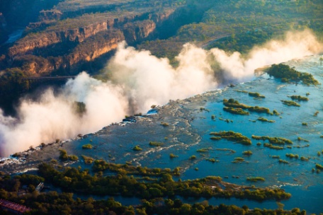 ESENCIA DE SUDÁFRICA EN RESERVA PRIVADA Y CATARATAS VICTORIA ESENCIA DE SUDÁFRICA EN RESERVA PRIVADA Y CATARATAS VICTORIA