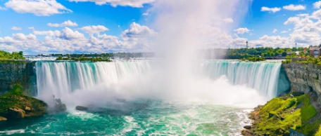 ESTE CANADIENSE ESENCIAL ESTE CANADIENSE ESENCIAL