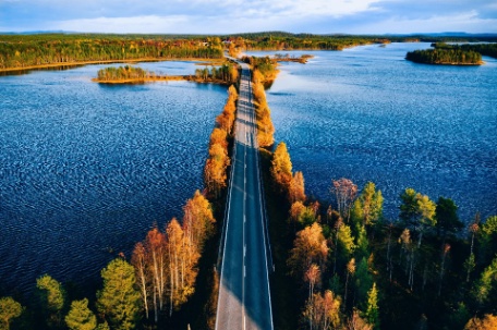 AUTO-RUTA DESCUBRIENDO EL ESTE DE CANADÁ AUTO-RUTA DESCUBRIENDO EL ESTE DE CANADÁ
