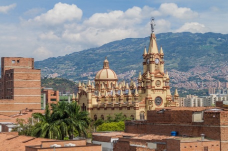 CIUDADES COLOMBIANAS QUE ENAMORAN CIUDADES COLOMBIANAS QUE ENAMORAN