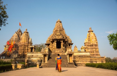 RAJASTÁN CON KHAJURAHO Y BENARÉS RAJASTÁN CON KHAJURAHO Y BENARÉS