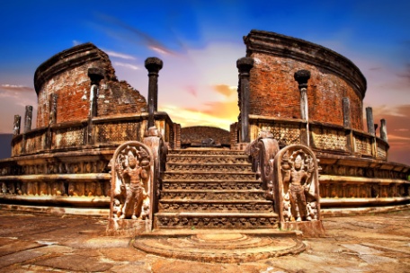 dest-prim-srilanka-templo-polonnaruwa-atarceder