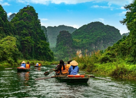 MARAVILLAS DE VIETNAM Y CAMBOYA MARAVILLAS DE VIETNAM Y CAMBOYA