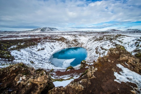 ESENCIA NATURAL Y MÁGICA DE ISLANDIA ESENCIA NATURAL Y MÁGICA DE ISLANDIA