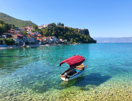 ENCANTOS DE ALBANIA Y MACEDONIA ENCANTOS DE ALBANIA Y MACEDONIA