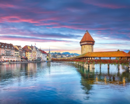 Suiza Inolvidable: lagos, montañas y ciudades Suiza Inolvidable: lagos, montañas y ciudades