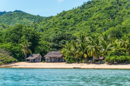 PRAIA EM NOSY BE PRAIA EM NOSY BE