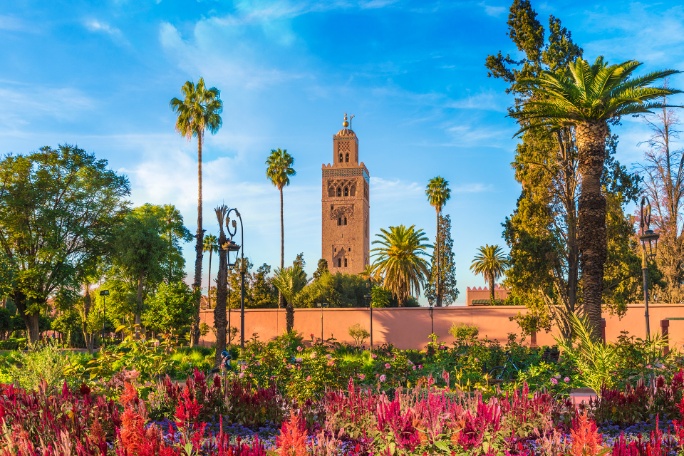 Marruecos, Fez, balcón vista edificio árabe ventana rústica