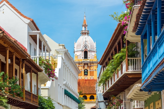 World2Fly inaugura su nueva ruta directa entre Madrid y Cartagena de Indias