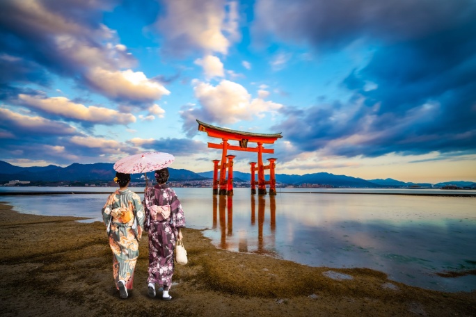 ext-puerta-tori-flotante-miyajima
