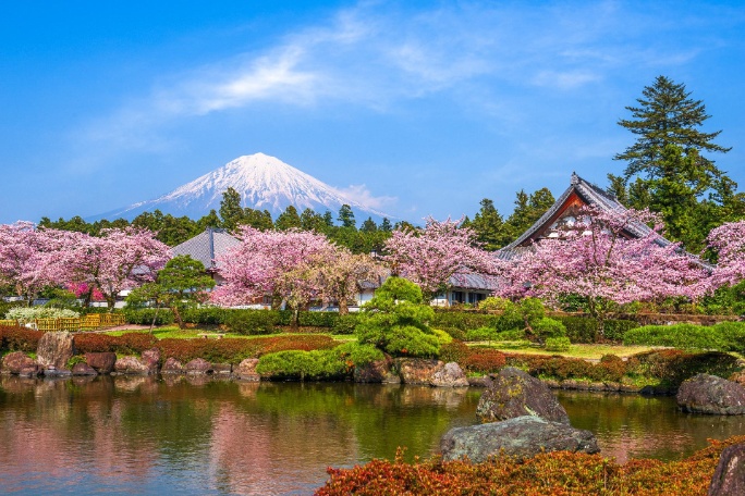 Japón, Fujinomiya, Sizuoka, monte Fuji en primavera