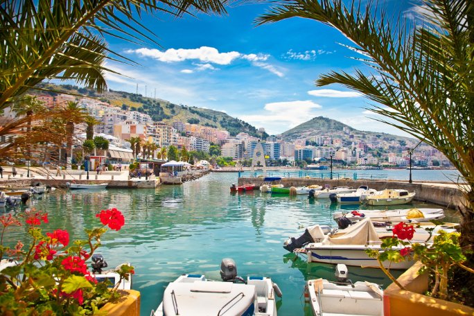 albania-saranda-puerto