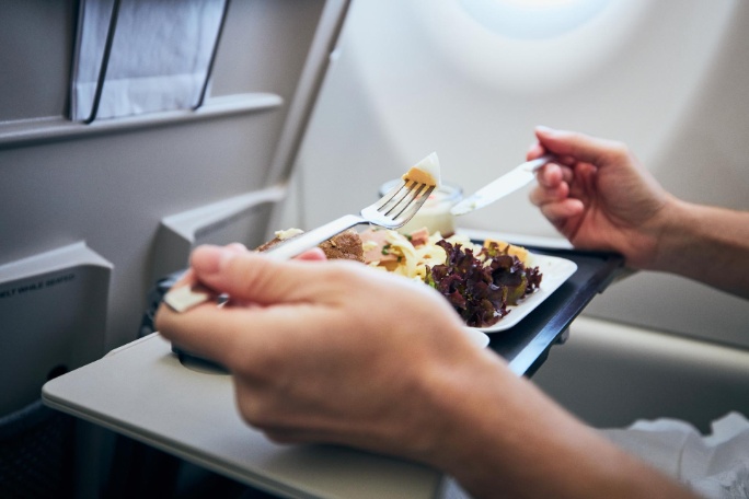 Qué incluye un menú Gourmet en un vuelo