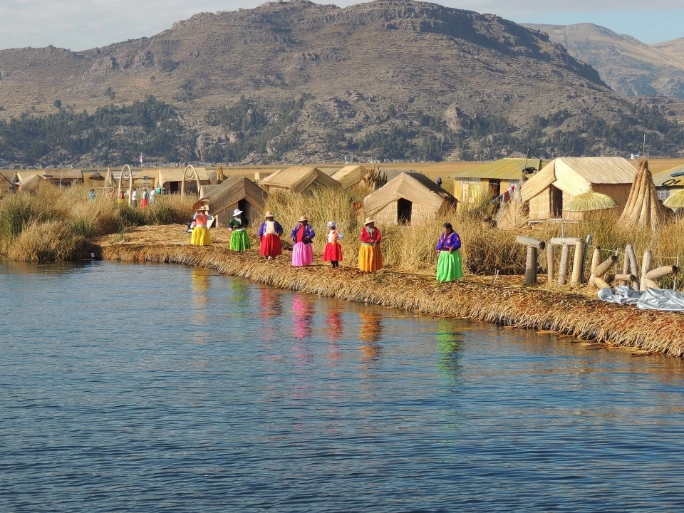Lago_titicaca_peru_3