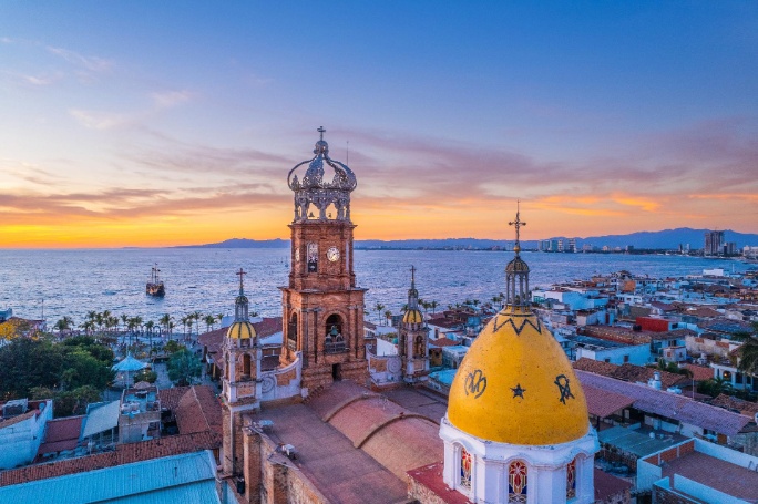 Parroquia Puerto Vallarta