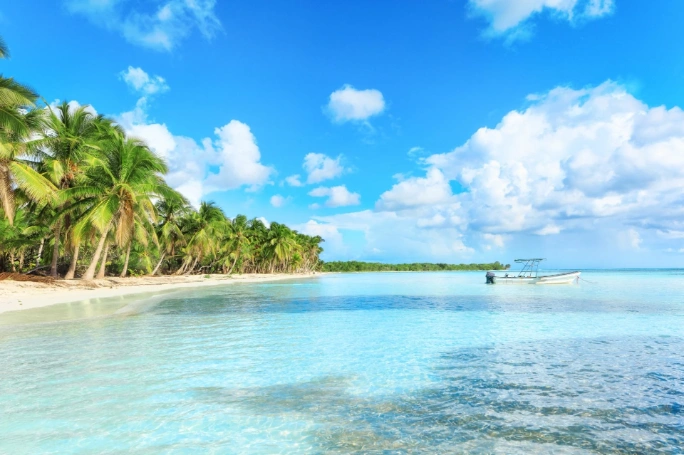 Isla Saona desde Punta Cana: cómo ir, qué ver y cómo elegir excursión