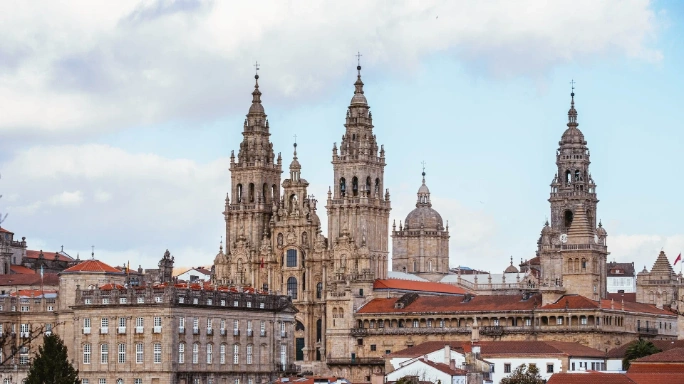 viajes a santiago de compostela. viajar por españa. Rutas por galicia, europa