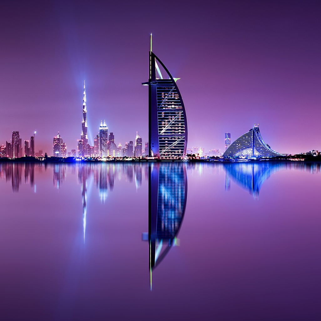 emiratos-arabes-dubai-isla-palm-reflejo-rascacielos