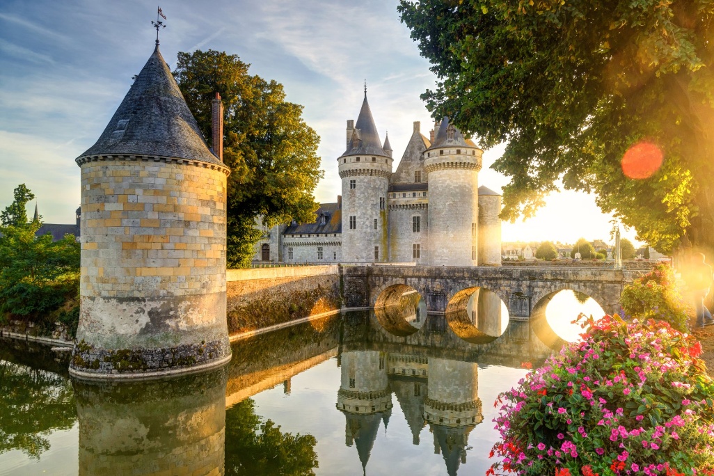 castillo-sullysurloire-atardecer