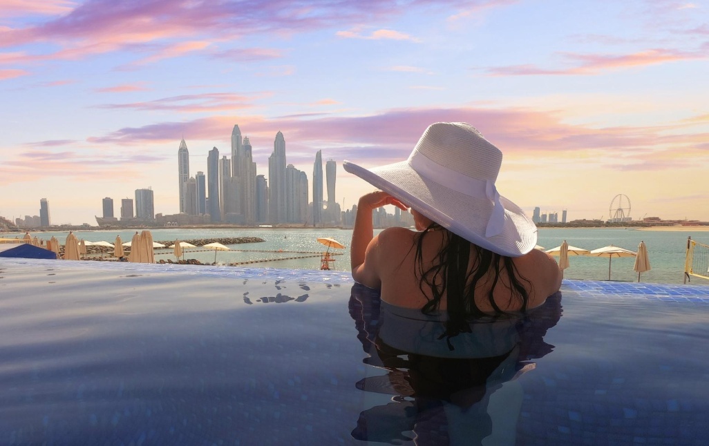 piscina-infinita-vista-dubai