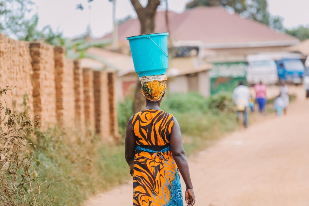 Uganda en camión de gorilas, chimpancés y cataratas
