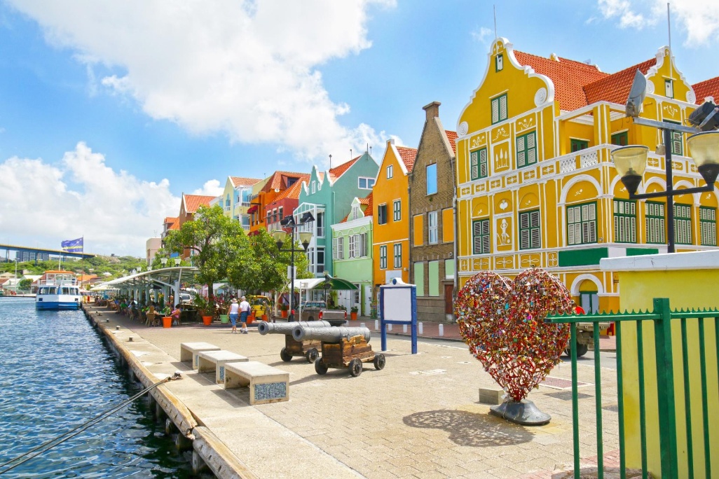Curacao_1260348037