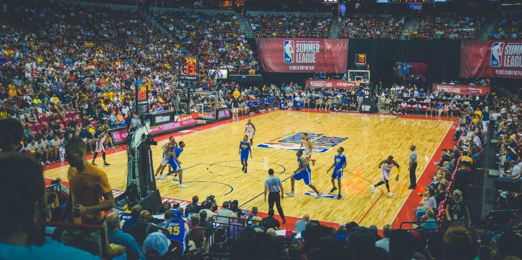 kenny-eliason-UegcSdRtmlg-unsplash-nba-las-vegas