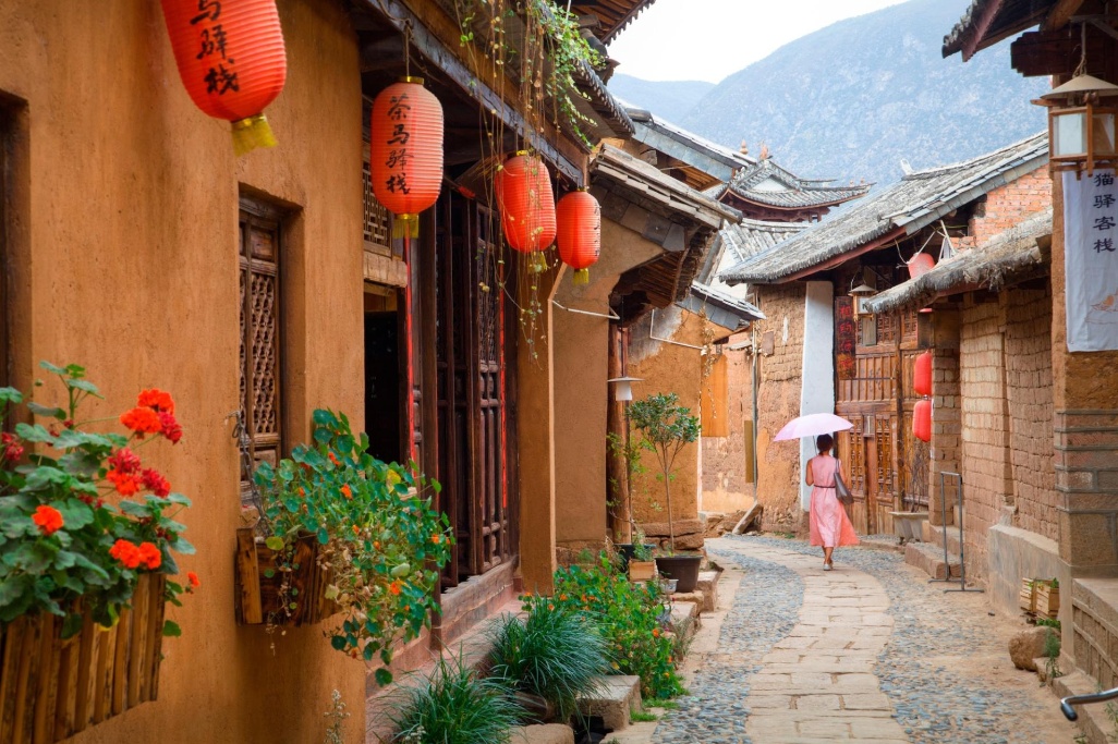 Sichuan y Yunnan. La china más auténtica con una china Sichuan y Yunnan. La china más auténtica con una china