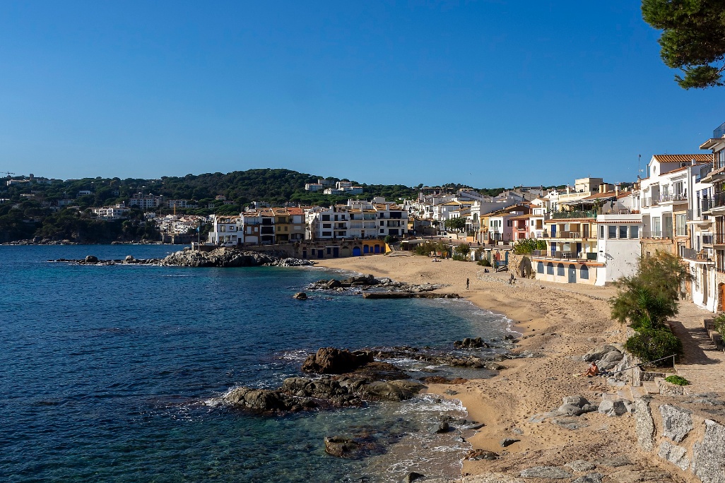 pueblo calella costa de maresme cataluña españa mar playa