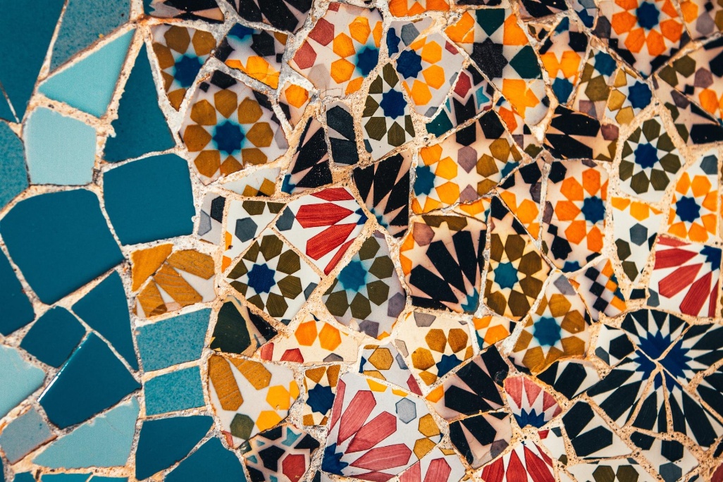 mosaico modernista barcelona gaudi