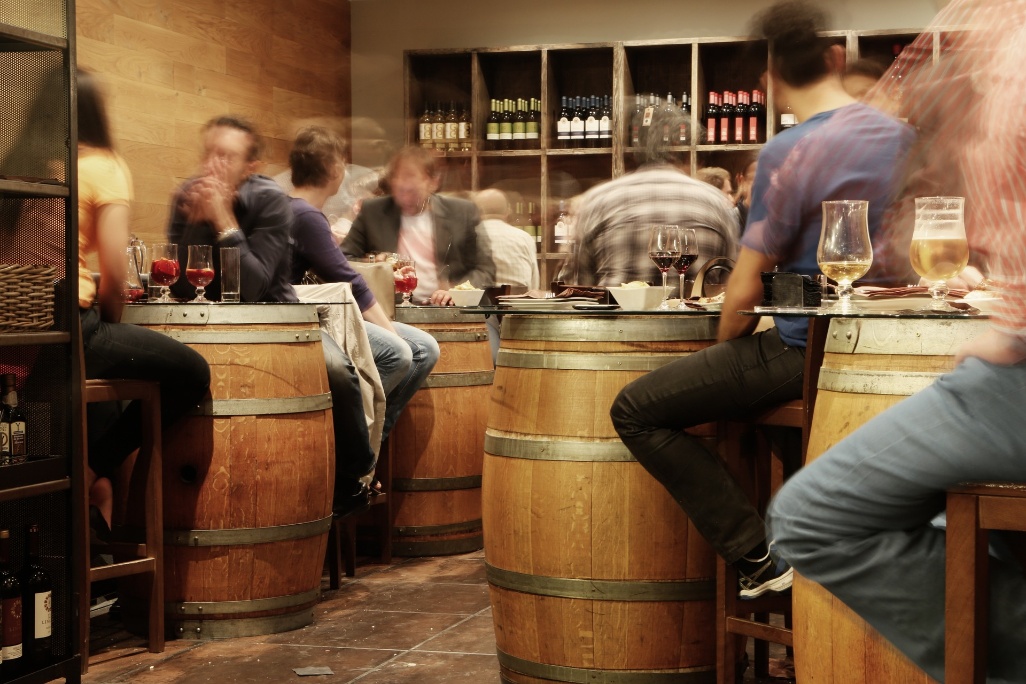 Bar gente comida gastronomia españa
