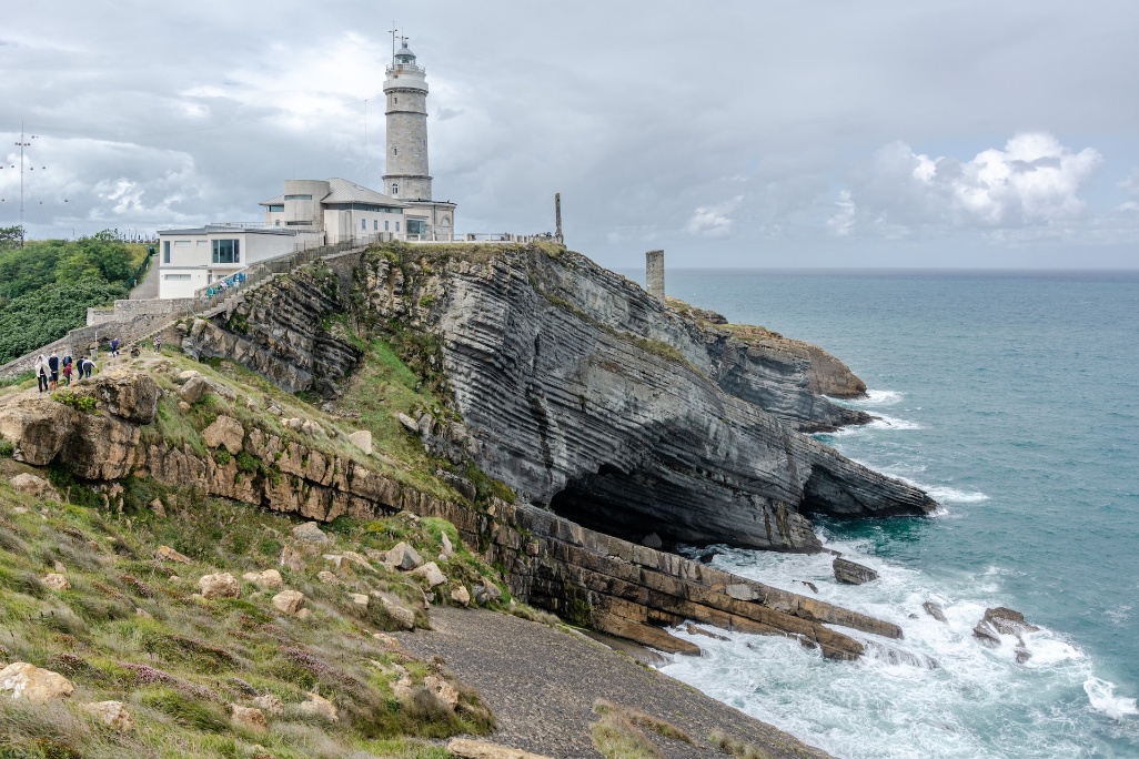 faro santander costa mar