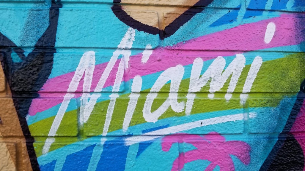 graffiti en calle de wynwood miami