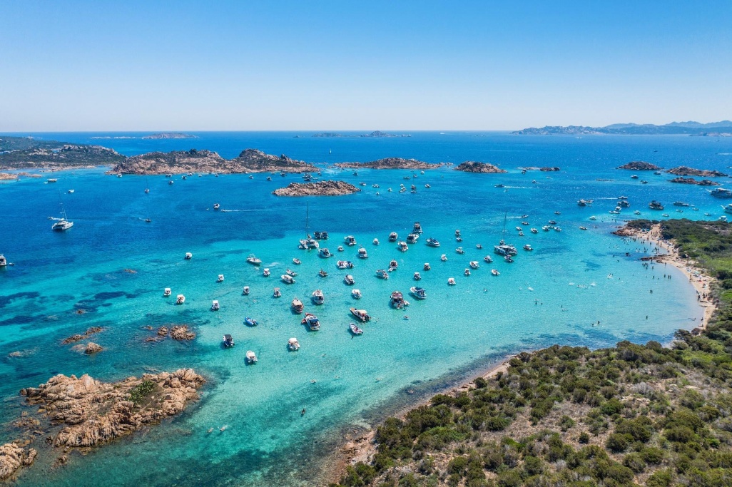 sardinia playa cerdeña italia