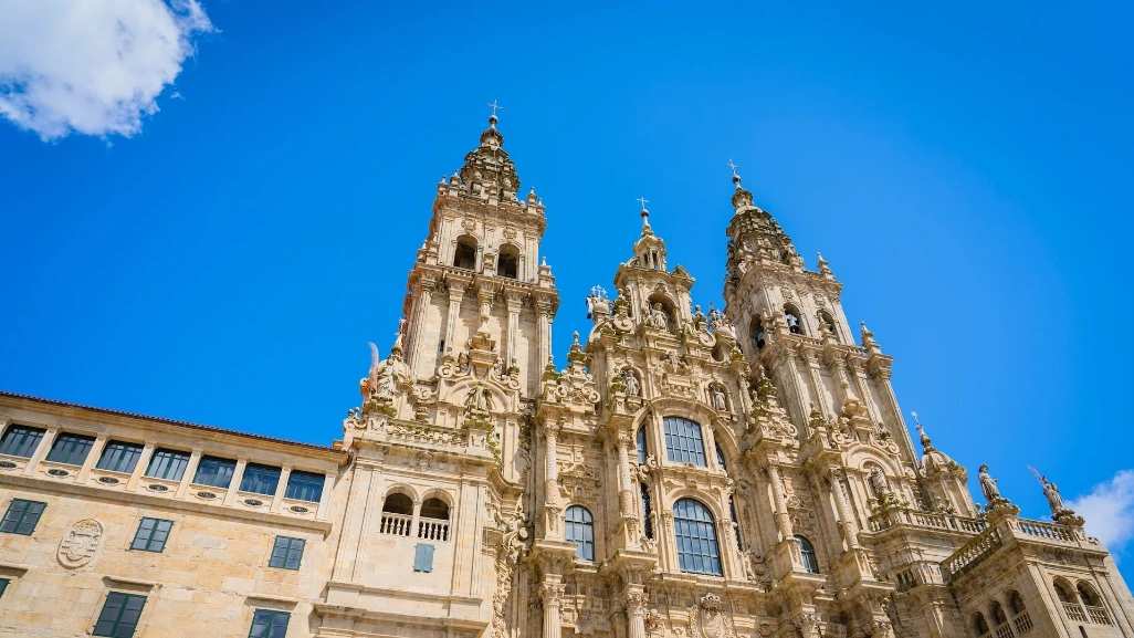 viajes a santiago de compostela. viajar por españa. Rutas por galicia, europa