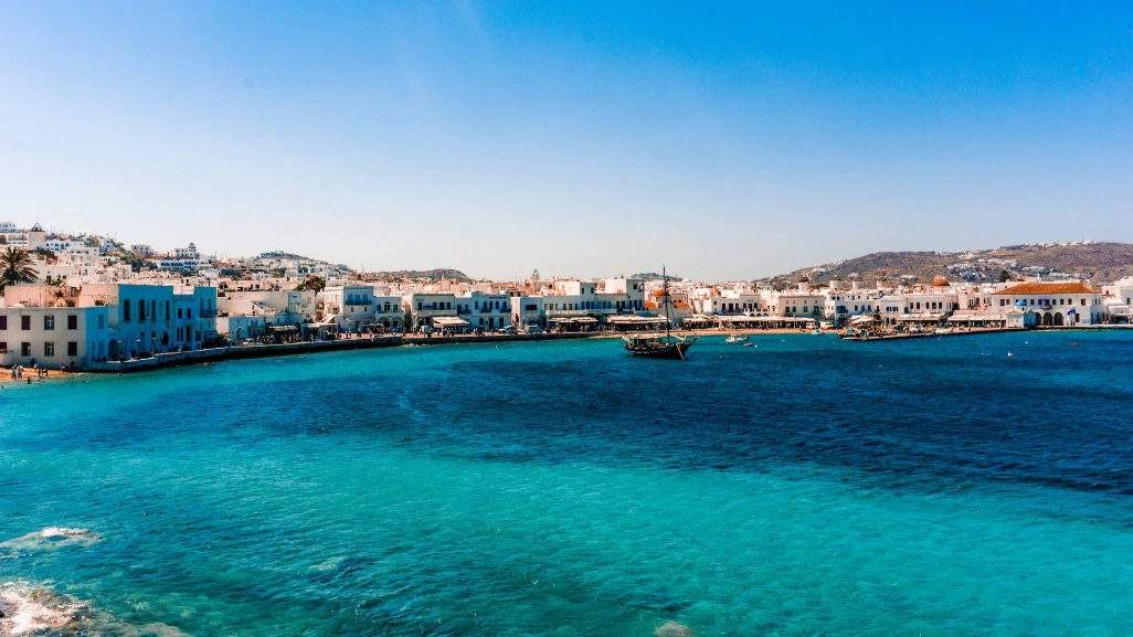 viajar a  mykonos. viajes a grecia. vacaciones y rutas por islas griegas, europa
