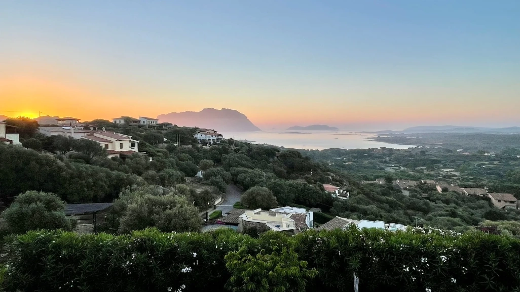 vacaciones en olbia, cerdeña. viajar a italia. viajes y rutas por europa.