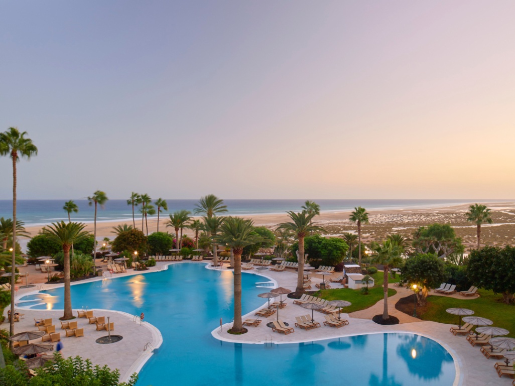 ParadisusFuerteventura-Salted-Water-Lagoon-Pool-