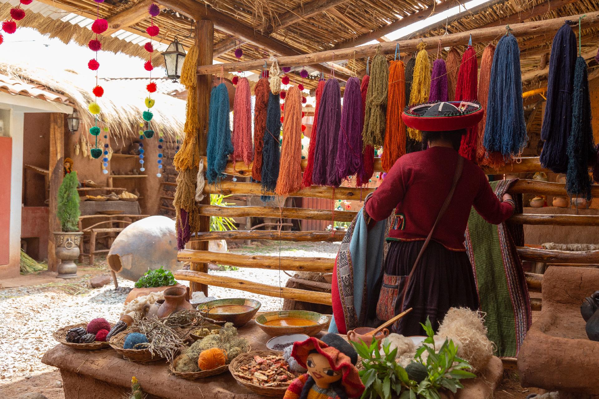 DOS MUNDOS: PERÚ Y RIVIERA MAYA