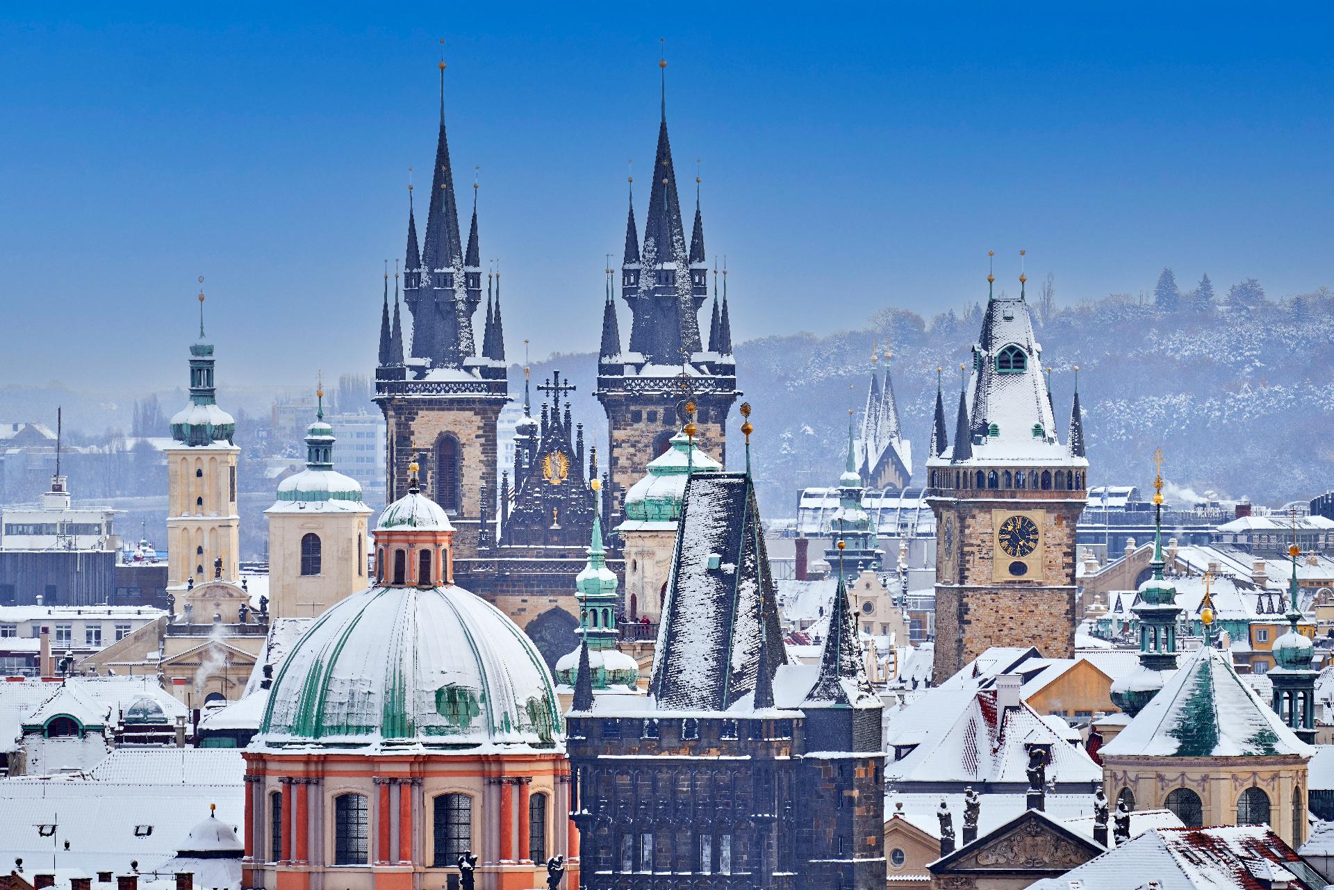 Especial mercadillos navideños castillos y balnearios de Bohemia y Moravia