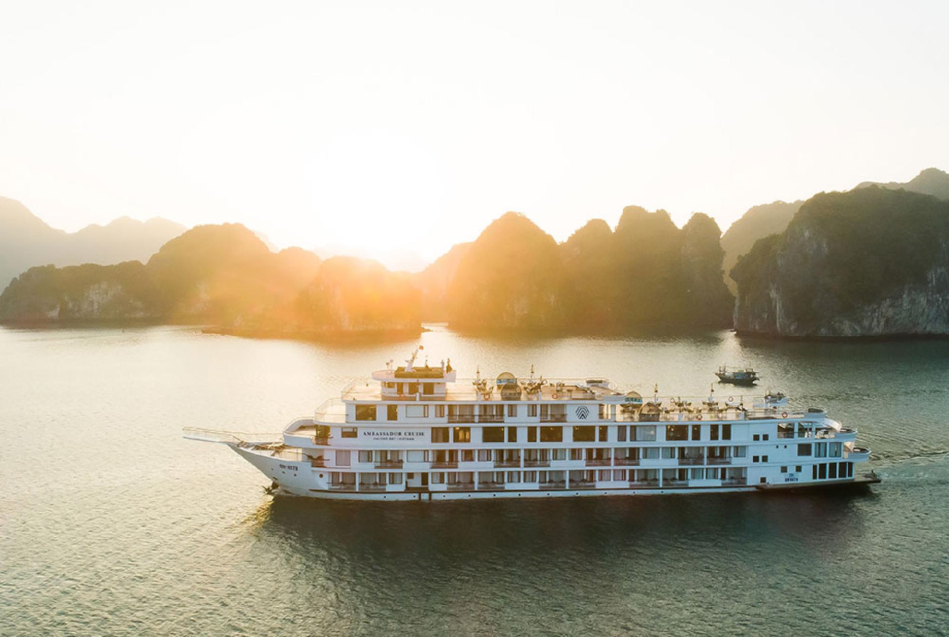 M/S Ambassador Cruise