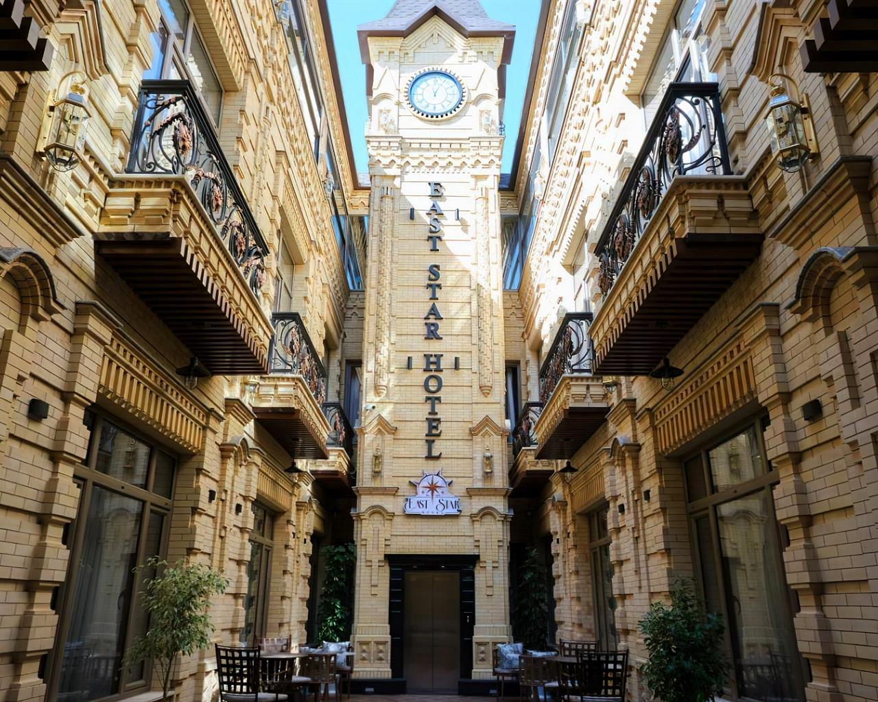 East Star Hotel
