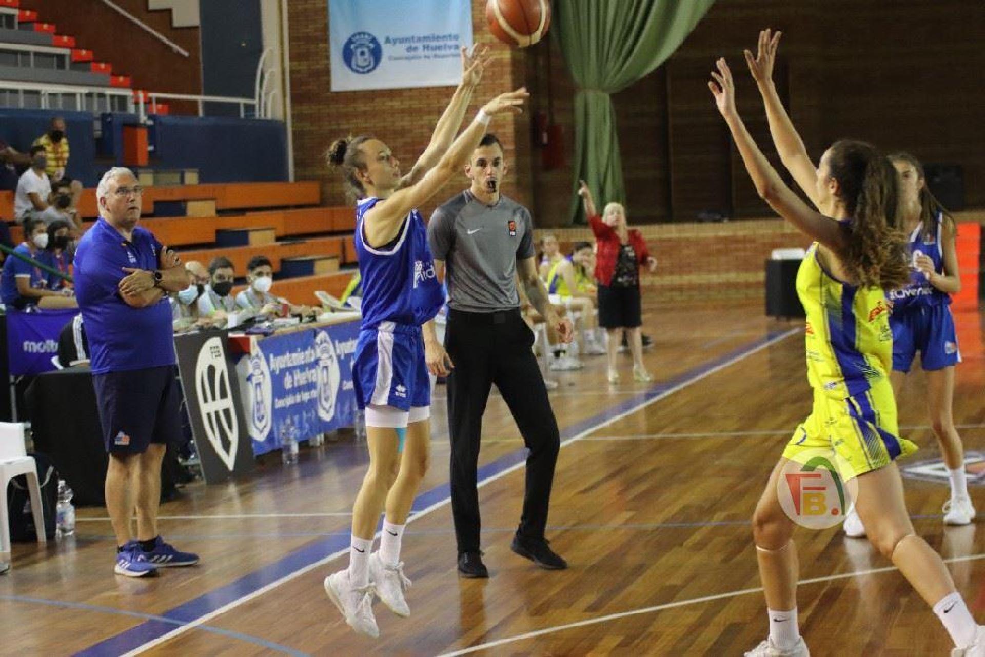 ines-tomas-se-incorpora-al-ligafemenina2